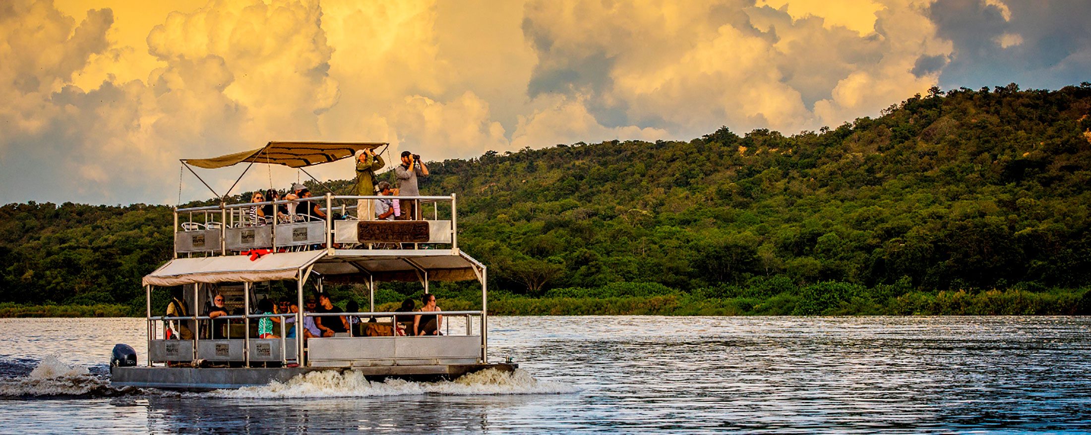 Exploring the Nile River| The Ultimate Boat Cruise in Murchison Falls National Park.